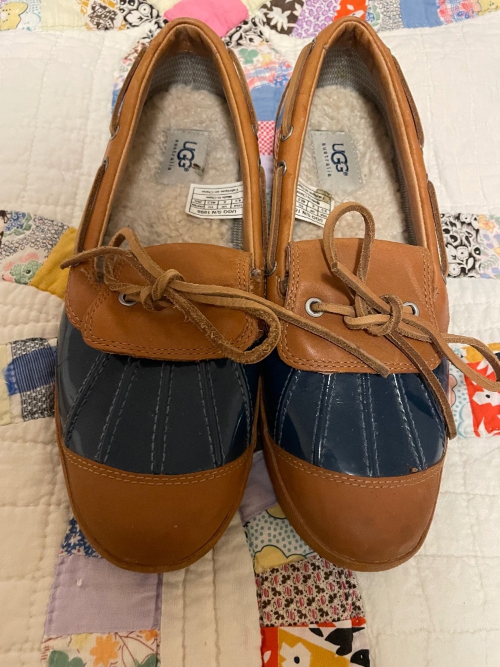 UGG Brown and Navy Ashdale Duck Shoes Women Size 9.5